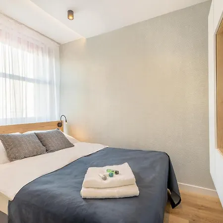 Piastowska Modern I Centrum Lägenhet